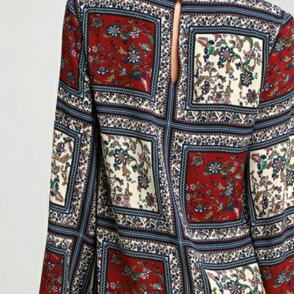 LULUS Crack a Smile Cream and Plum Multi Print Long Sleeve Shift Dress - NWT - Picture 3 of 15